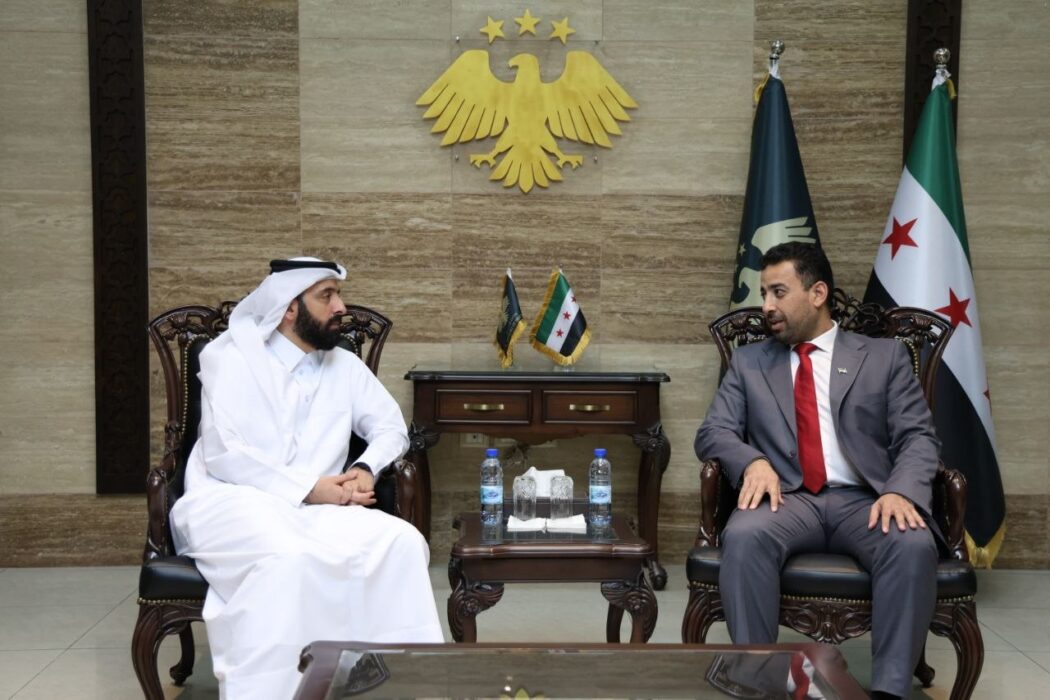 وزير الصحة يبحث مع وفد من "قطر الخيرية" دعم القطاع الصحي وتحديات التعافي في سوريا