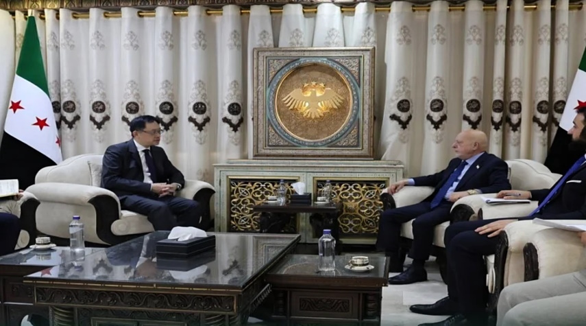 الشعار يبحث مع سفيري الصين وكندا توسيع التعاون الاقتصادي وفرص الاستثمار في سوريا