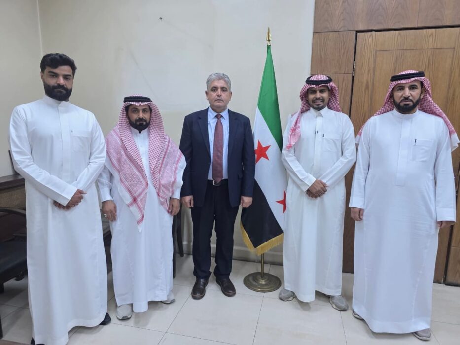 مشروع تأهيل طريق دمشق دير الزور