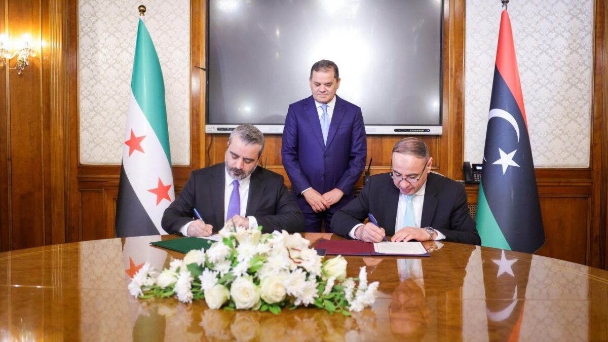 الوزير الشيباني يعيد افتتاح السفارة في طرابلس بعد 14 عاماً من إغلاقها