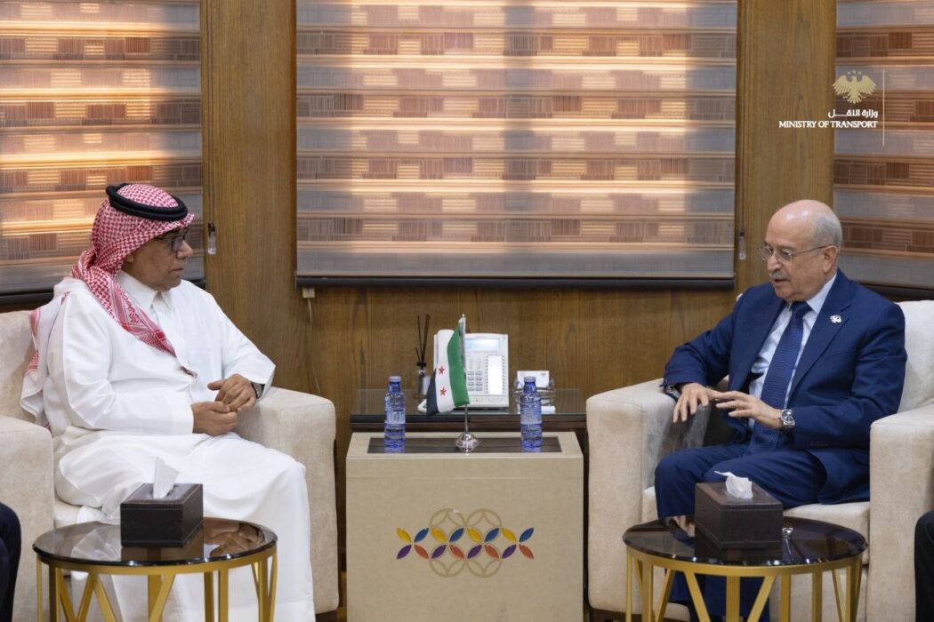 مباحثات في مجالات النقل البري والسكك الحديدية