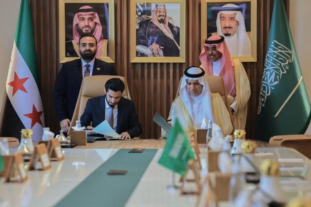 دمشق والرياض توقعان مذكرة تفاهم لتبادل الخبرات في المجالين الإذاعي والتلفزيوني