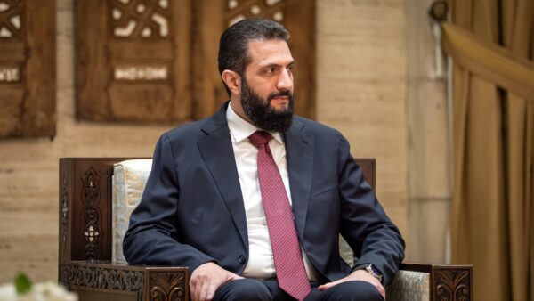 اجتماع وفد اقتصادي أمريكي مع الحكومة السورية في دمشق لبحث فرص الاستثمار والشراكات الاقتصادية